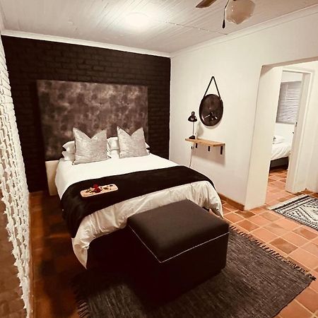 Bed and Breakfast The Hart House Hartbeespoort Esterno foto